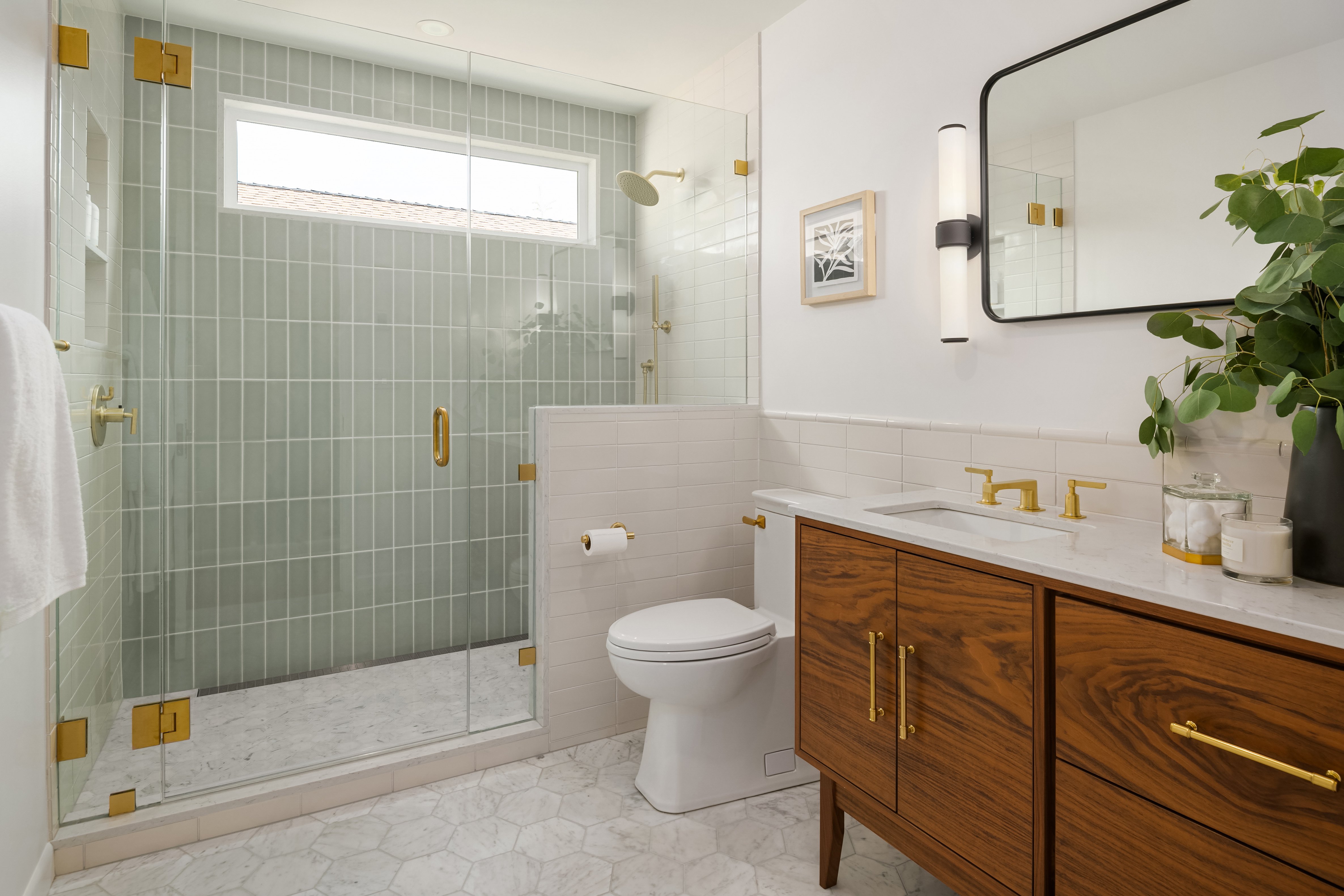 IHR.Seattle.Primary.Bathroom.Remodel.PRINT.11.22